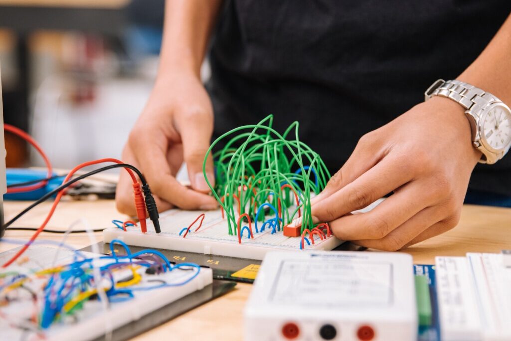 Vocational Camps STEM robotics engineering